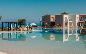 Akteon Holiday Village